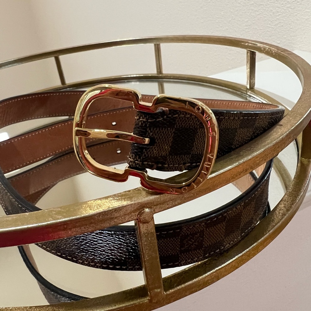 Louis Vuitton mini belt